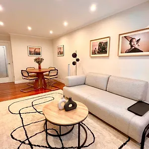 https://river-deluxe-con-garaje-gratis.bilbaohotelsspain.com